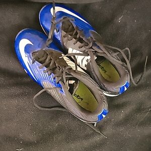 Nike soccer cleats boys